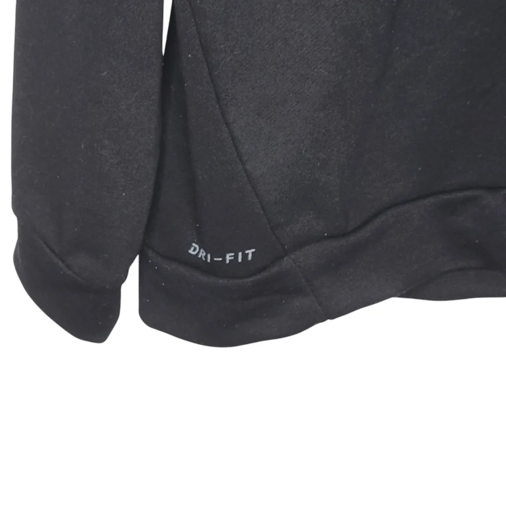 Nike swoosh half